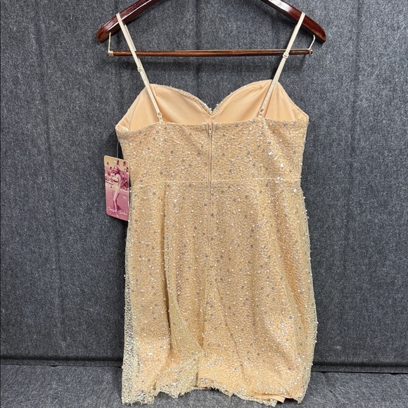 Emerald Sundae Sparkling Gold Dress - Picture 3 of 6